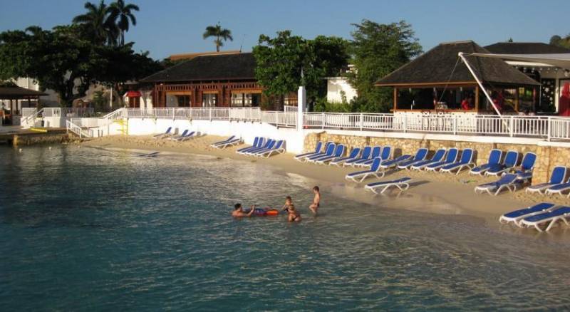 Royal Decameron Montego Beach Resort - ALL INCLUSIVE