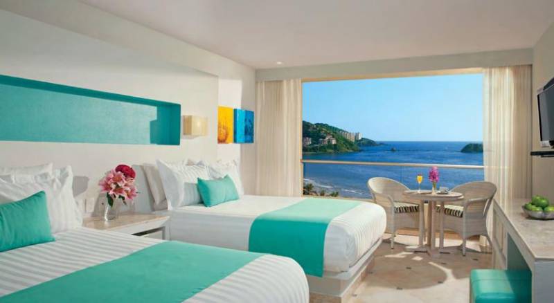 Sunscape Dorado Pacifico Ixtapa Resort & Spa All Inclusive