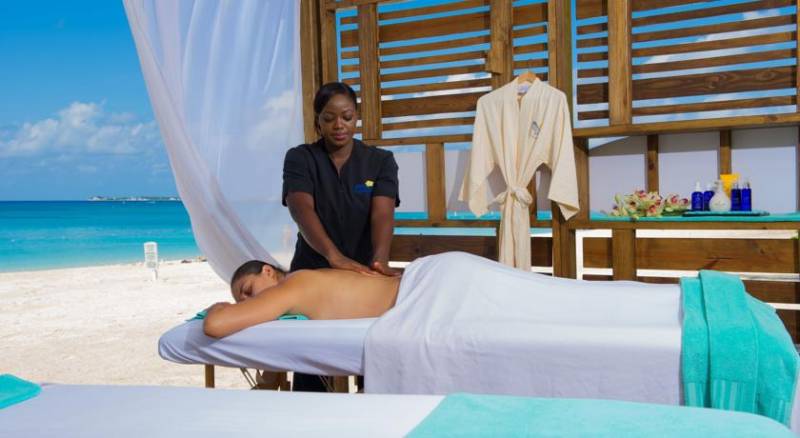 The Westin Grand Cayman Seven Mile Beach Resort & Spa