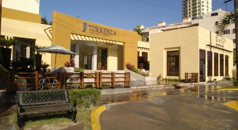 Torrenza Boutique