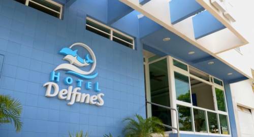 Hotel Delfines