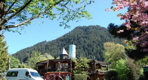 Queenstown Holiday Park & Motels Creeksyde