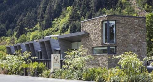 Queenstown Park Boutique Hotel