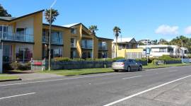 Bucklands Beach Waterfront Motel