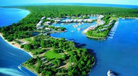 Ramada Couran Cove Island Resort