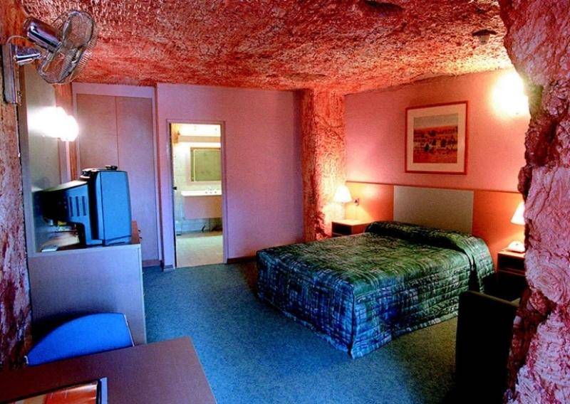 Desert Cave Hotel