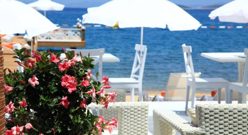 Grand Yazici Torba Beach Club