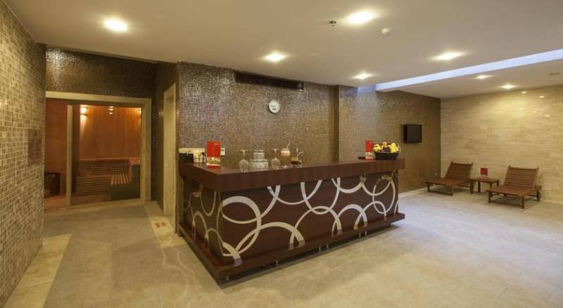 Safir Hotel