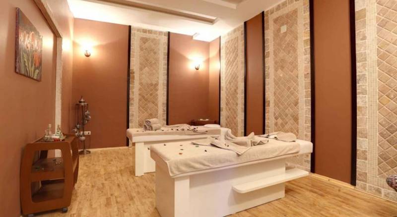 Ugurlu Thermal Resort Spa & Kaplica Kur Merkezi