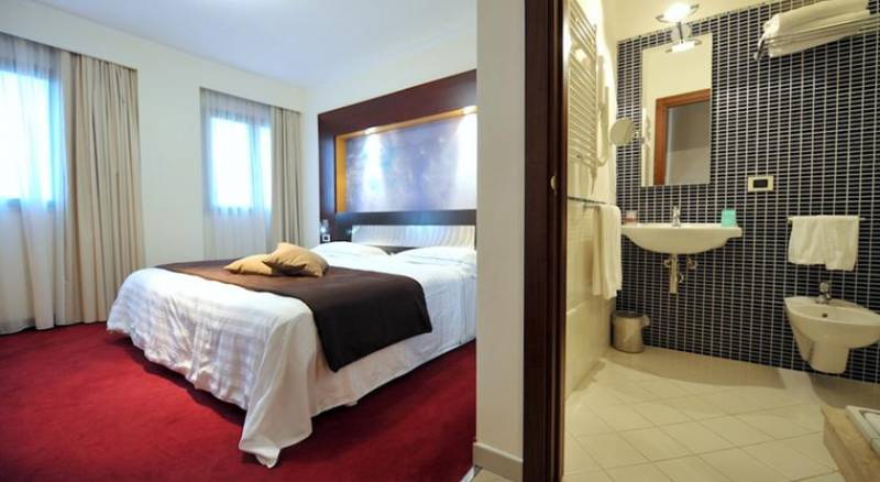 Mercure Olbia Hermaea