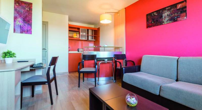 Park & Suites Prestige Toulouse Aeroport