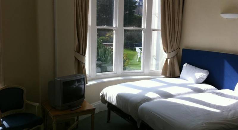 Heathlands Hotel