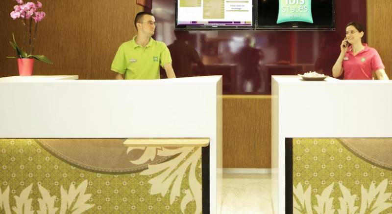 Ibis Styles Tours Centre