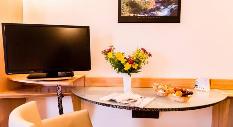 Quality Hotel Pau Centre Bosquet