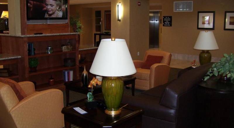 Hampton Inn and Suites Bakersfield North-Airport