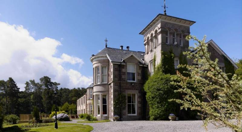 Loch Ness Country House Hotel