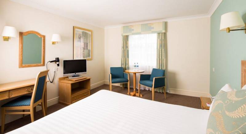 Mercure Gloucester Bowden Hall Hotel