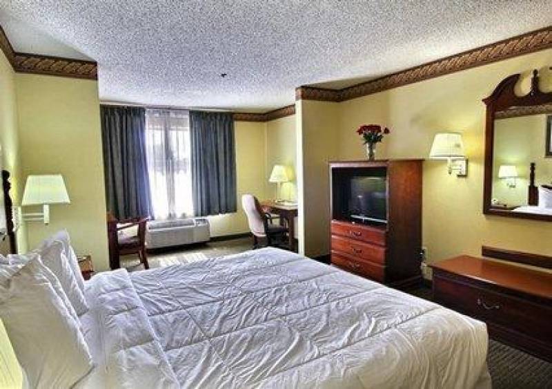 Quality Suites Baton Rouge