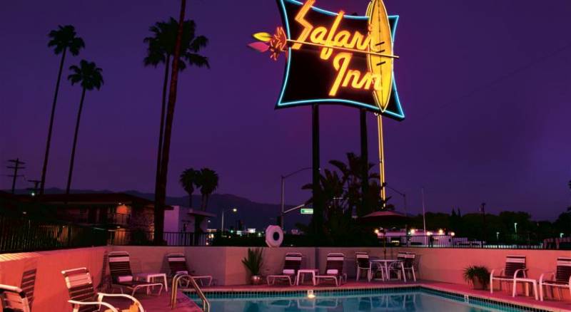 Safari Inn, a Coast Hotel