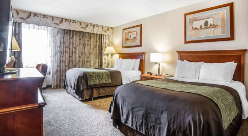 Comfort Inn at Buffalo Bill Village Resort