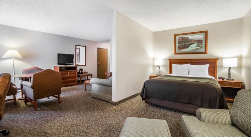 Comfort Inn at Buffalo Bill Village Resort