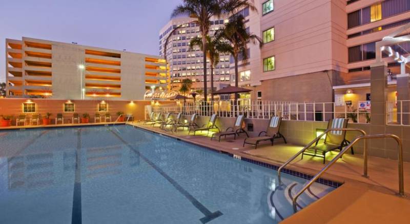 DoubleTree by Hilton LAX - El Segundo