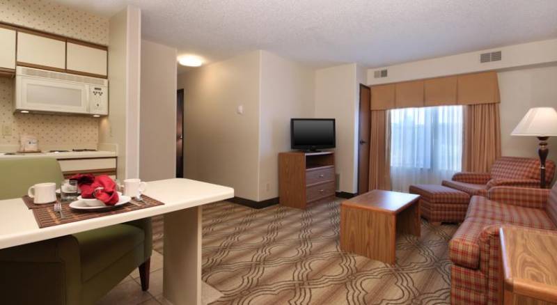 Hampton Inn & Suites Fort Wayne-North