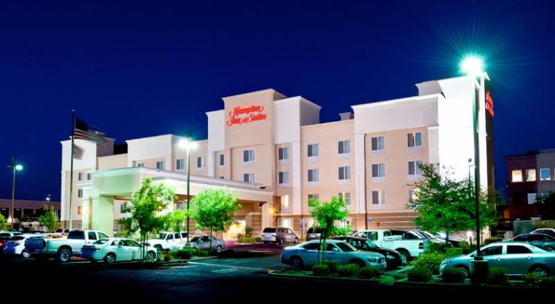 Hampton Inn & Suites Fresno