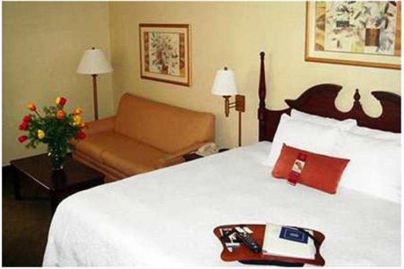 Hampton Inn Erie-South I-90 I-79