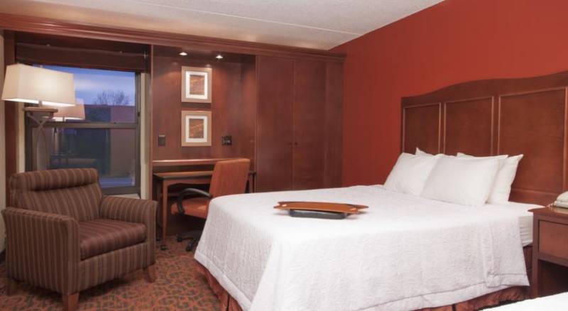 Hampton Inn Grand Rapids/North