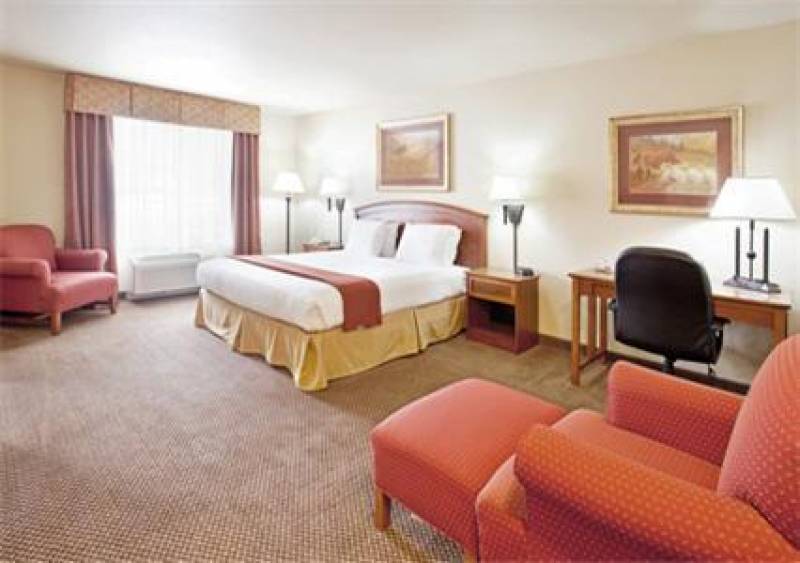 Holiday Inn Express Hotel & Suites Cedar City