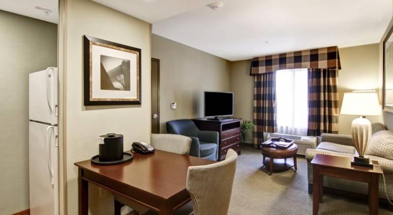 Homewood Suites by Hilton Fresno