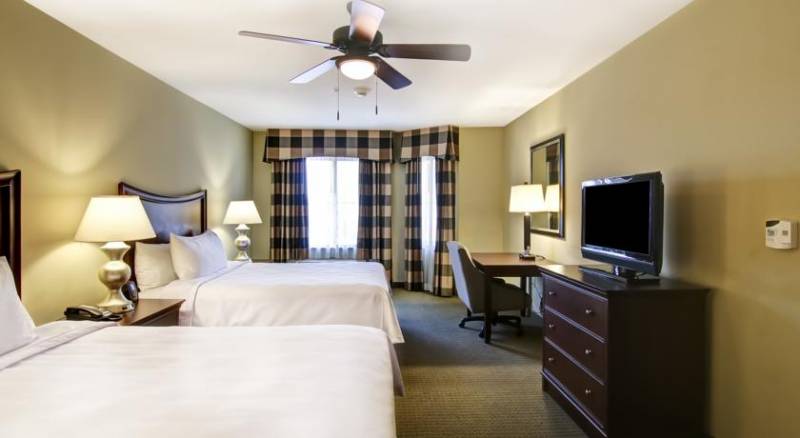 Homewood Suites by Hilton Fresno