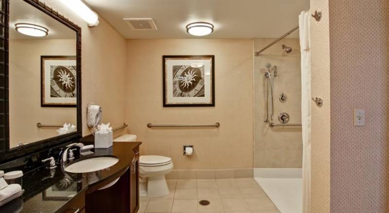 Homewood Suites by Hilton Fresno