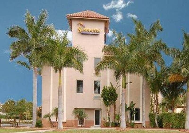 Sleep Inn & Suites Dania Beach