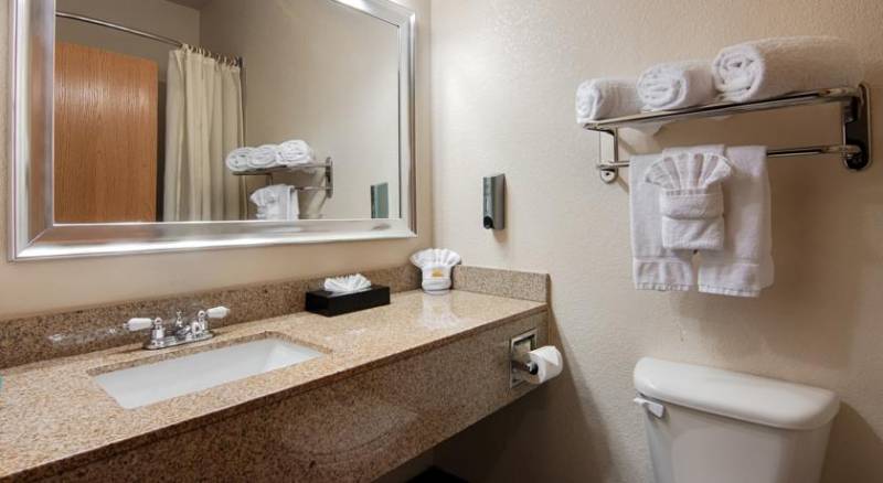 Best Western Plus DFW Airport Suites