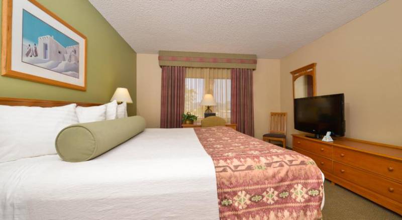 Best Western Plus King's Inn and Suites