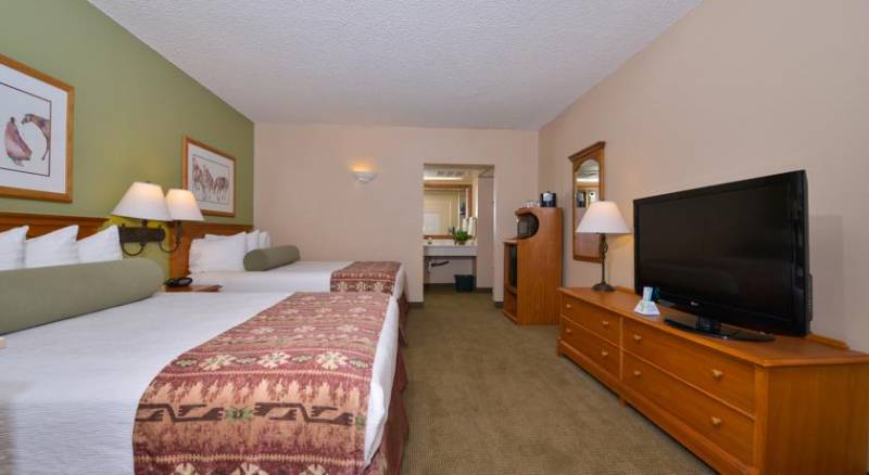 Best Western Plus King's Inn and Suites