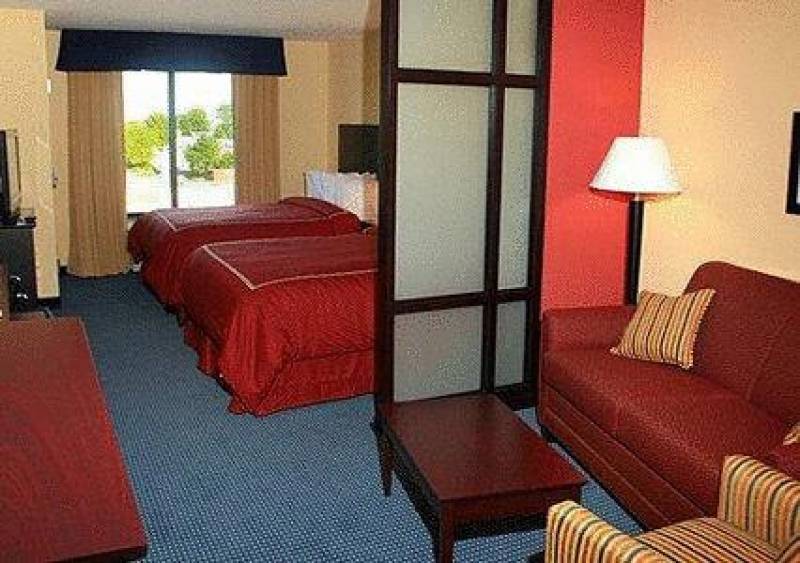 Comfort Suites Lincoln East