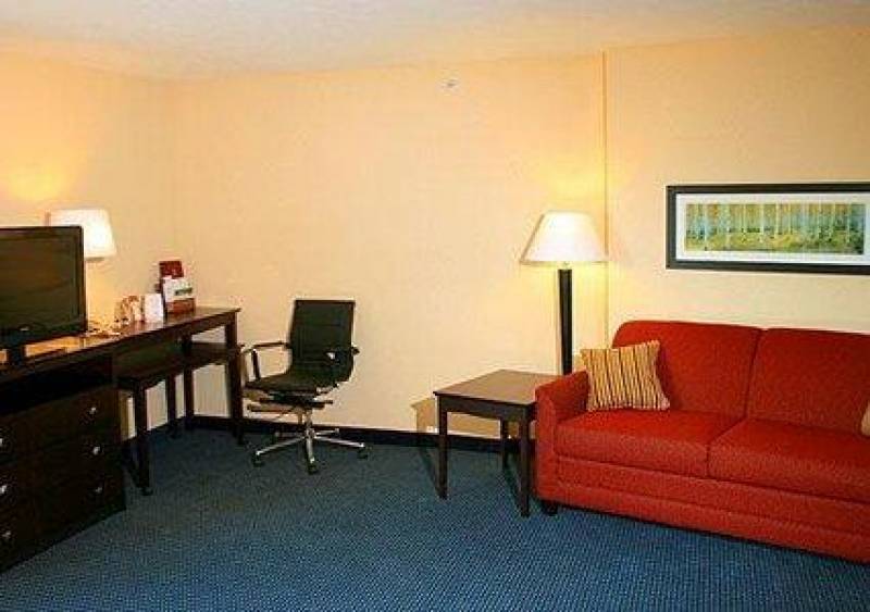 Comfort Suites Lincoln East