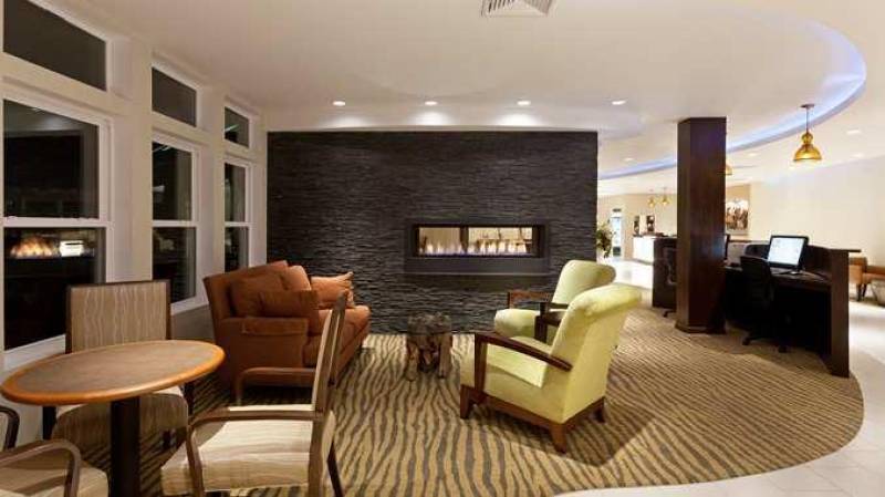 DoubleTree by Hilton Cape Cod - Hyannis