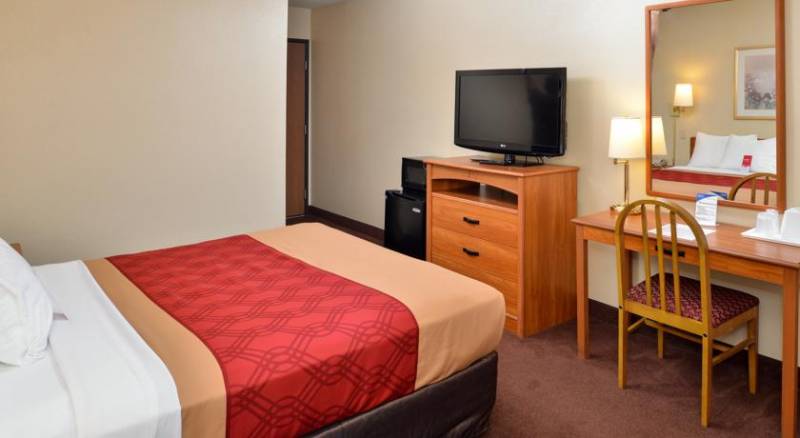 Econo Lodge Ithaca