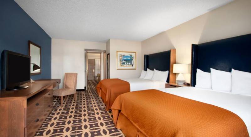 Embassy Suites Dallas - DFW International Airport South