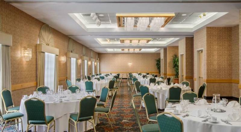 Embassy Suites Greenville Golf Resort & Conference Center