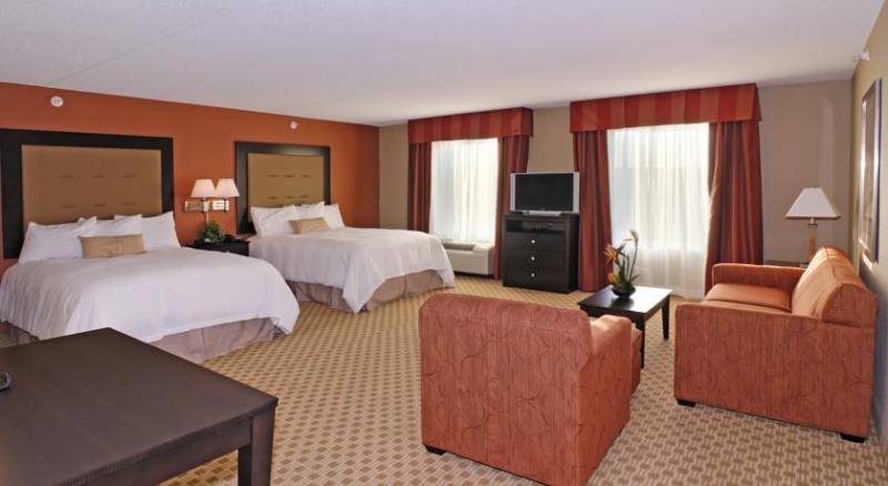 Hampton Inn & Suites Herndon-Reston