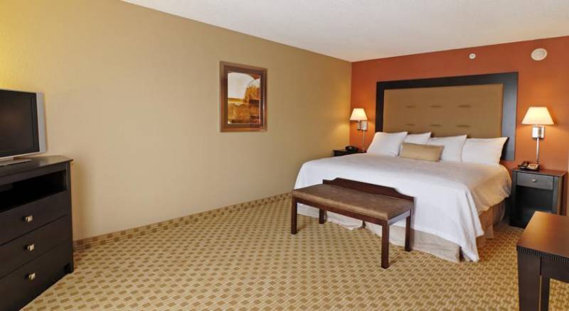 Hampton Inn & Suites Herndon-Reston