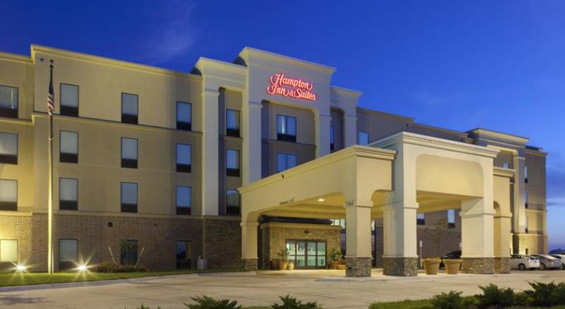 Hampton Inn and Suites - Lincoln Northeast