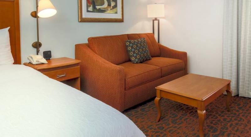 Hampton Inn Laredo