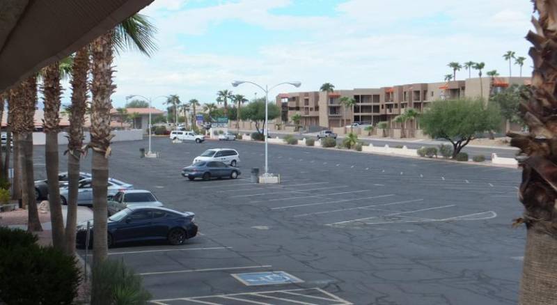 Quality Inn & Suites Lake Havasu City