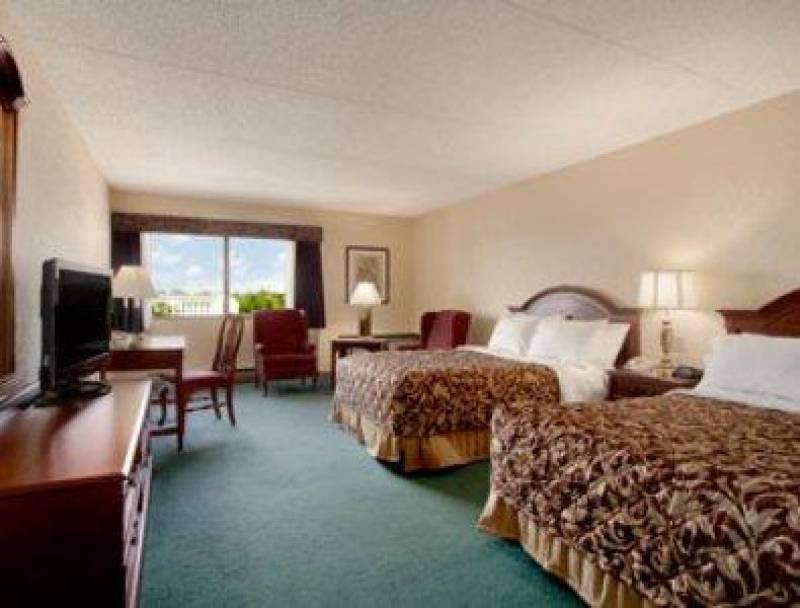 Ramada Plaza Hotel Hagerstown